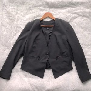 Lane Bryant zipper pocket single button blazer
